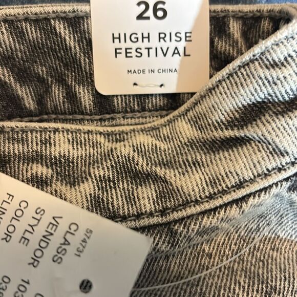 NEW PACSUN | high rise festival shorts 26 - Picture 4 of 5
